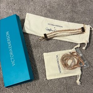 New Victoria Emerson Gold and White Bracelet Set